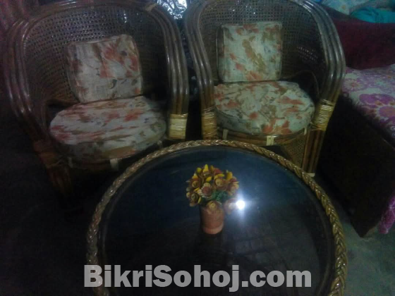 বেতের সোফা